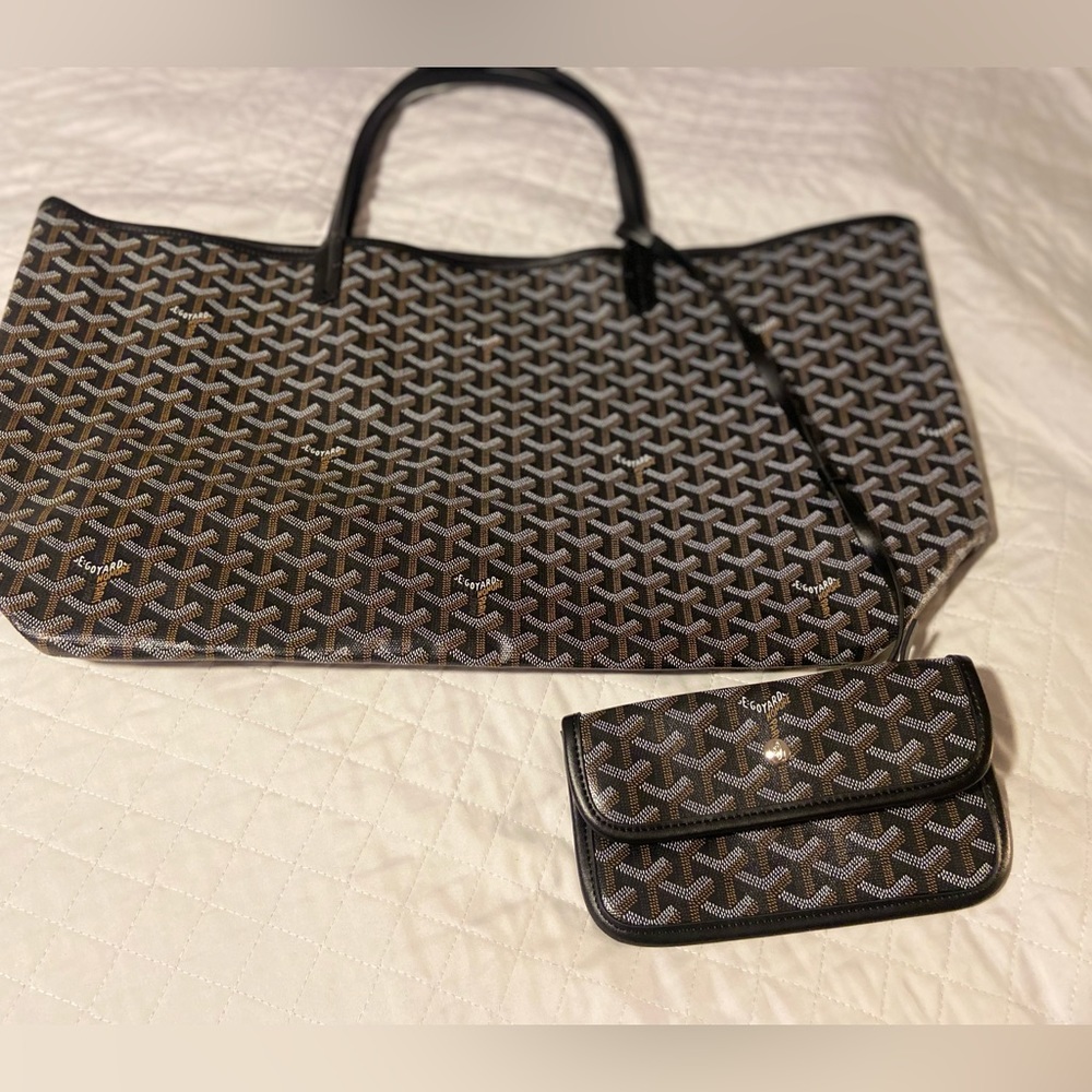 Leather purse 1 to 1 from My Unorthodox Life